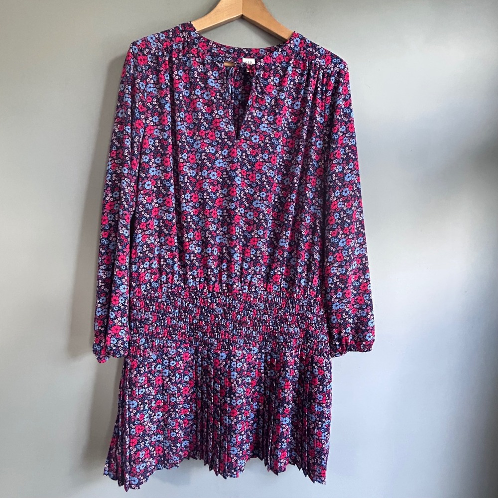 GAP Womens Red Blue Floral Smocked Waist‎ Pleated Mini Dress M 526660-00